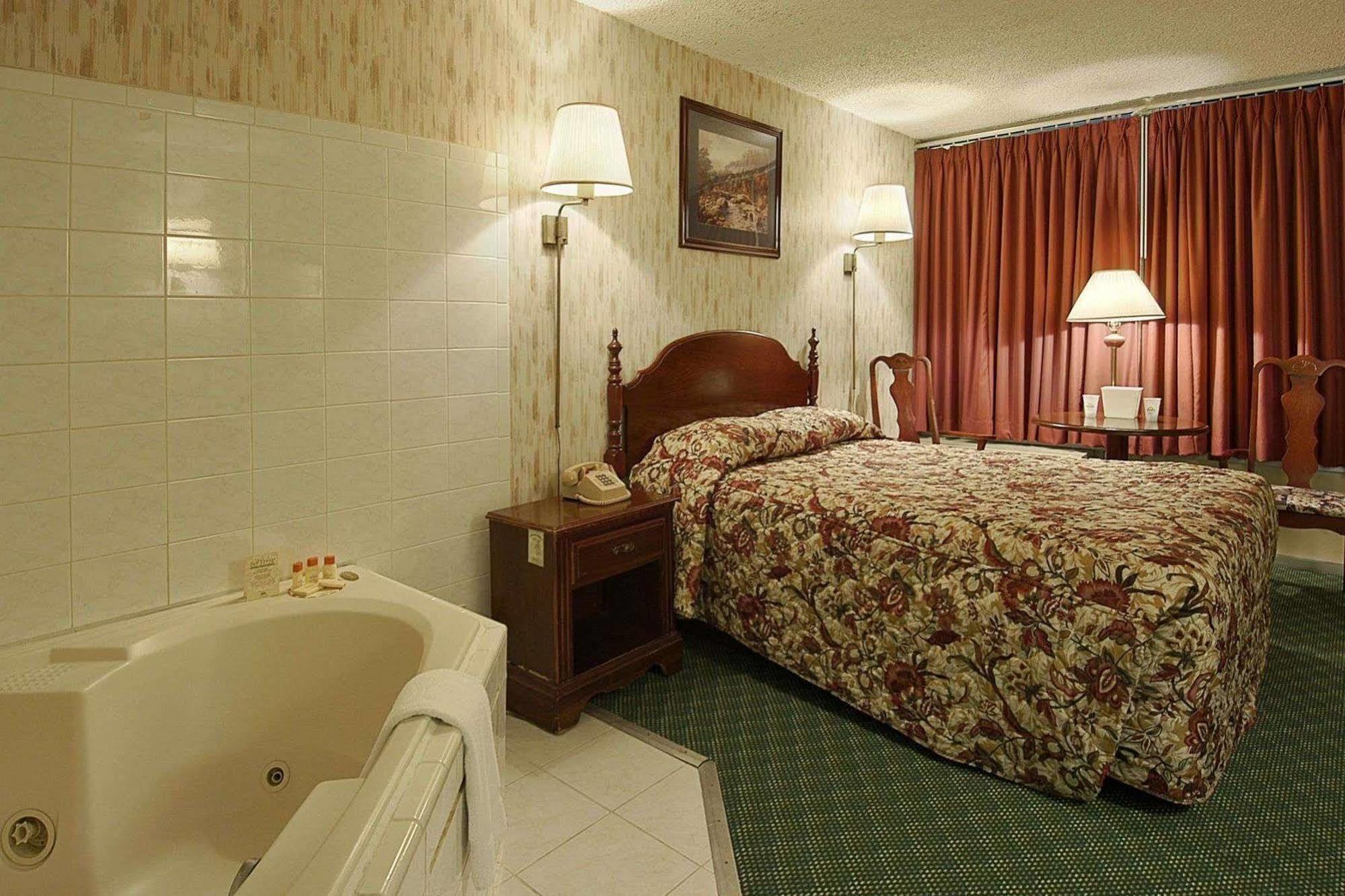 Knights Inn Rantoul Quarto foto
